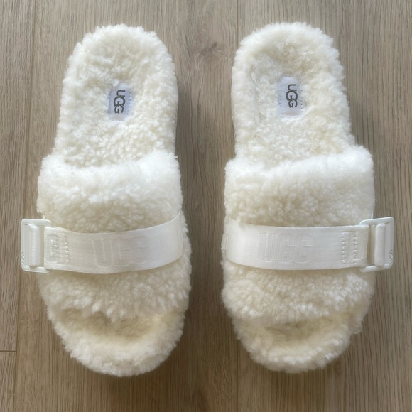 UGG - platform Fluffita slides/slippers - Picture 3 of 16